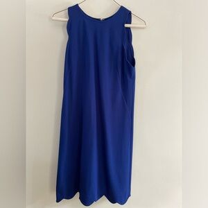 Vince Camino scallop trim sleeveless dress. Hits just above the knee.